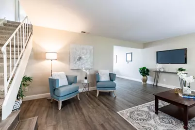 8913 Salmon Falls Drive #D, Sacramento, CA 95826 - Photo 5