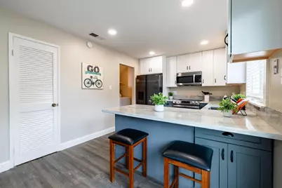 8913 Salmon Falls Drive #D, Sacramento, CA 95826 - Photo 9