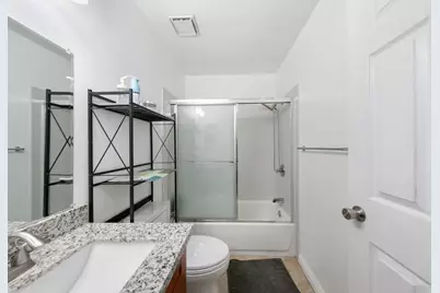 8153 Steinbeck Way, Sacramento, CA 95828 - Photo 15