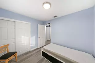 8153 Steinbeck Way, Sacramento, CA 95828 - Photo 13