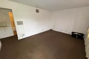 1232 Browning Dr, Sacramento, CA 95815 - Photo 5