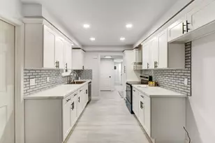 6235 Allenport Way, Sacramento, CA 95831 - Photo 19