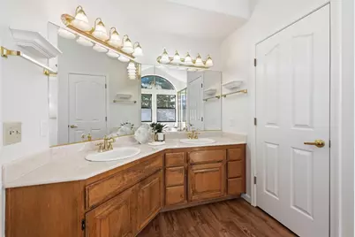 1360 Oak Creek Court, El Dorado Hills, CA 95762 - Photo 25