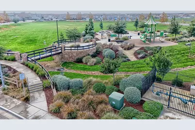 1958 Maiden Grass Ave, Manteca, CA 95337 - Photo 37