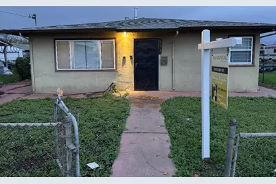 721 Tyler St, Oakland, CA 94603 - Photo 1