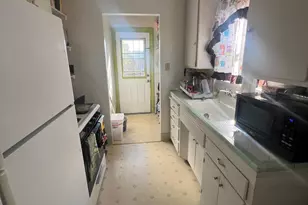 5202 Thurman Way, Sacramento, CA 95824 - Photo 9