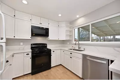 7788 Sycamore Drive, Citrus Heights, CA 95610 - Photo 15