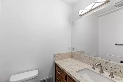 2117 Manitoba Court, Modesto, CA 95356 - Photo 25