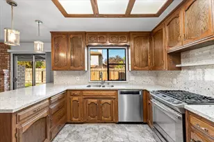 2117 Manitoba Ct, Modesto, CA 95356 - Photo 19