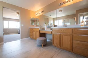 1992 Valenzuela Ct, Manteca, CA 95336 - Photo 37