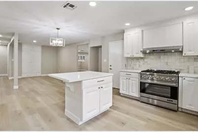 8628 Fallbrook Way, Sacramento, CA 95826 - Photo 15