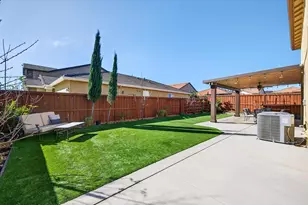 2201 Symphony Ave, Roseville, CA 95747 - Photo 85