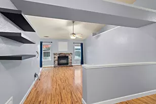 326 Burns Creek Ct, Waterford, CA 95386 - Photo 5