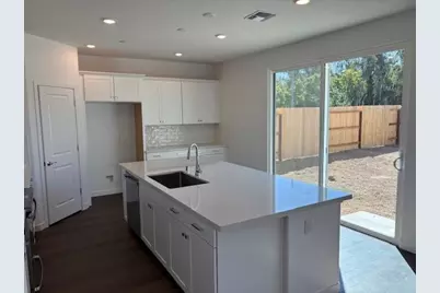 8500 Cottonseed Way, Elk Grove, CA 95624 - Photo 5