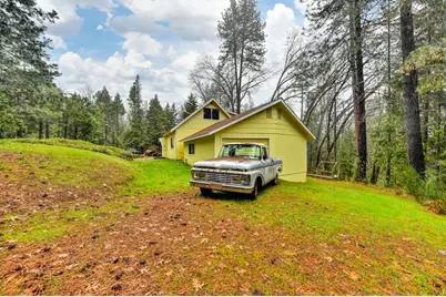 5045 Cedar Drive, Georgetown, CA 95634 - Photo 11