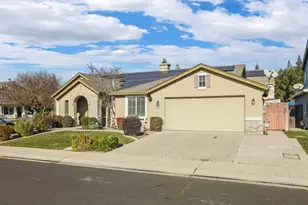 215 Generations Ct, Manteca, CA 95337 - Photo 5