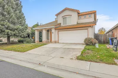 9033 Devon Crest Way, Elk Grove, CA 95624 - Photo 3
