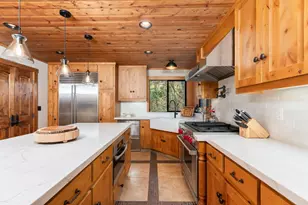 1115 Meadow Dr, Arnold, CA 95332 - Photo 9