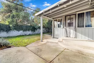 8570 Everglade Dr, Sacramento, CA 95826 - Photo 23