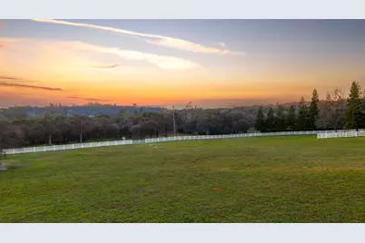 3310 Oak Creek Court, Auburn, CA 95603 - Photo 3