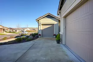 3469 Calypso Cir, El Dorado Hills, CA 95762 - Photo 7