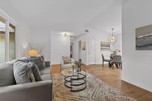 7045 Flanders Way, Sacramento, CA 95842 - Photo 5