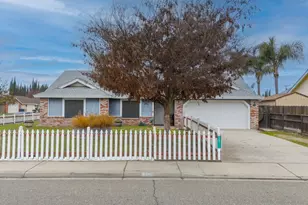 2375 Oxford Ave, Turlock, CA 95382 - Photo 3