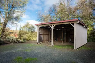 10988 Pleasant Valley Rd, Penn Valley, CA 95946 - Photo 33