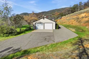 5670 Bear Trap Dr, Mariposa, CA 95338 - Photo 29