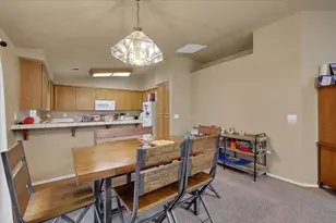 1942 Crystal Creek Ln, Yuba City, CA 95991 - Photo 9