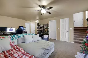 1942 Crystal Creek Ln, Yuba City, CA 95991 - Photo 29