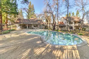 3901 Park Cir Ln, Carmichael, CA 95608 - Photo 39