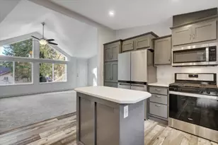 11195 Alpine Ln, Grass Valley, CA 95945 - Photo 19