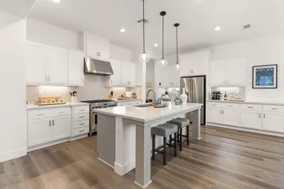 2267 Donner Way, Sacramento, CA 95818 - Photo 21