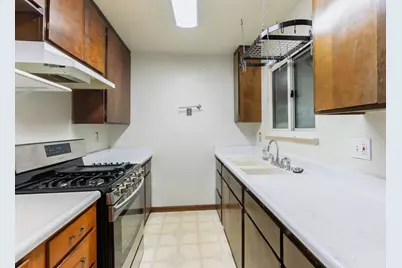 8743 Elk Way, Elk Grove, CA 95624 - Photo 5