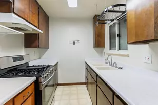 8743 Elk Way, Elk Grove, CA 95624 - Photo 5