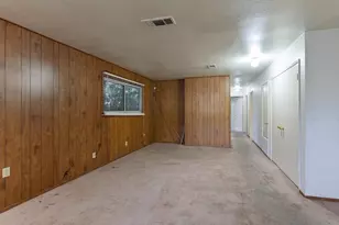 8743 Elk Way, Elk Grove, CA 95624 - Photo 17