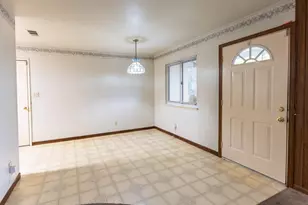 8743 Elk Way, Elk Grove, CA 95624 - Photo 13