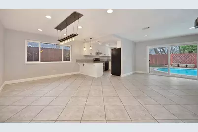 2205 Trails Court, Rancho Cordova, CA 95670 - Photo 13