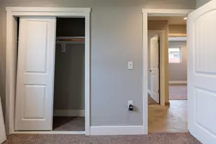 1821 W 8th St, Merced, CA 95341 - Photo 17