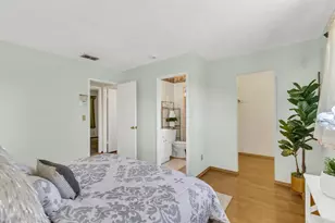 6947 Wolfgram Way, Sacramento, CA 95828 - Photo 19