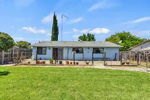 6947 Wolfgram Way, Sacramento, CA 95828 - Photo 31