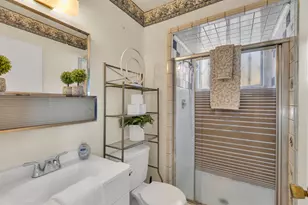 6947 Wolfgram Way, Sacramento, CA 95828 - Photo 23