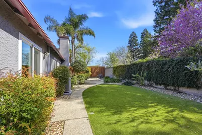 5136 Rosbury Dell Place, Antelope, CA 95843 - Photo 5