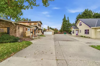 713 W Kettleman Lane, Lodi, CA 95240 - Photo 13
