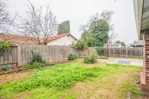 8924 Twin Falls Dr, Sacramento, CA 95826 - Photo 43