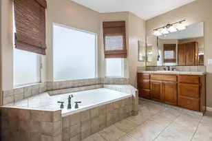 1823 Piedmont Dr, Manteca, CA 95336 - Photo 43