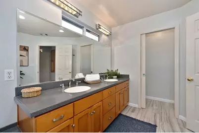 4033 Cayente Way, Sacramento, CA 95864 - Photo 37