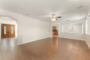 301 Vista Creek Cir, Sacramento, CA 95835 - Photo 21