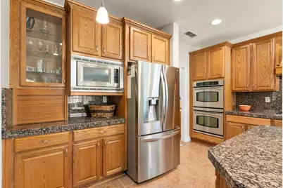 301 Vista Creek Circle, Sacramento, CA 95835 - Photo 53